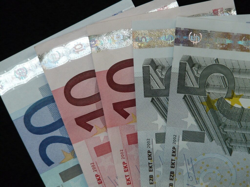 Пари на заем веднага онлайн